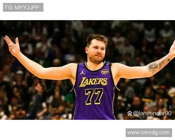 卢卡东契奇如何在NBA赛场上展现出超凡的篮球才华与领导能力 卢卡东契奇如何在NBA赛场上展现出超凡的篮球才华与领导能力