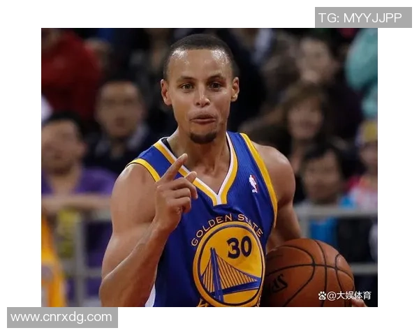 库里三分球总数突破4000大关成为历史第一人再创辉煌成就