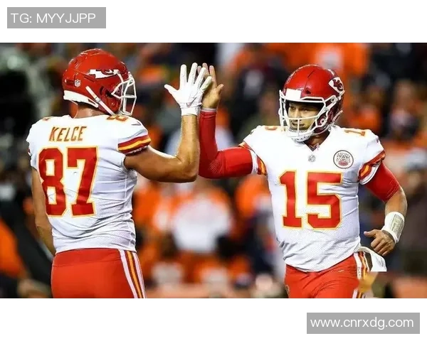 斯特拉斯与第队的精彩对决分析及赛季表现展望