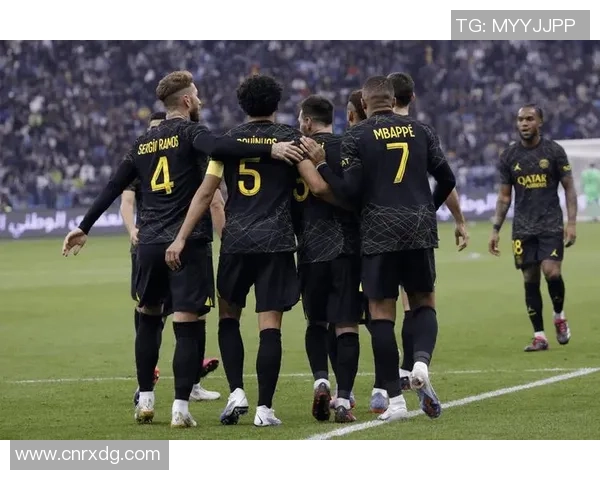 特鲁瓦与格勒诺布精彩对决比分揭晓赛季走势分析